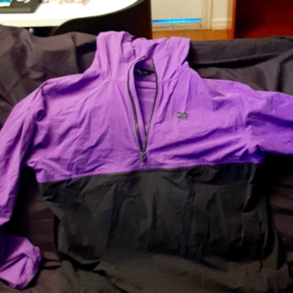 Outdoor Research light-weight Ferossi Anorak 2 tone Purple and Black size XL